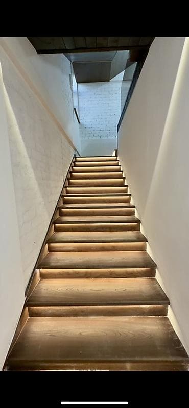 на ночь: Таунхаус с частным двориком и автоматическими воротами - Архитектура — 10