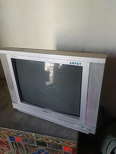 Утюги: Продам два телевизора рабочие оба в хорошем состоянии по 1000сом — 3