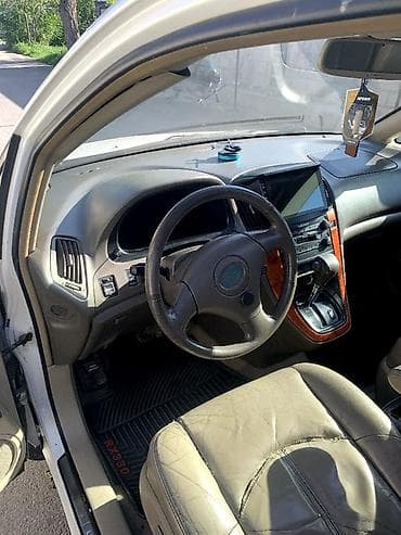 Lexus: Lexus RX: 2001 г., 3 л, Автомат, Бензин, Кроссовер — 1