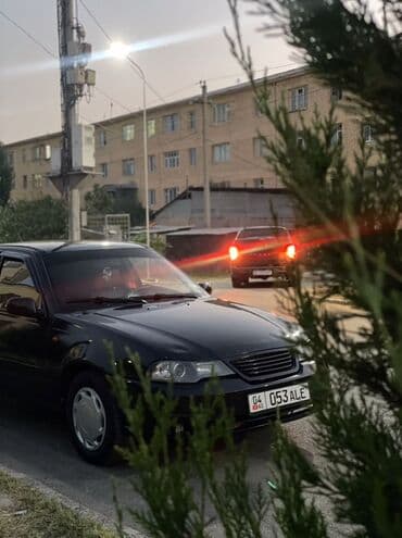 Ламинат: Daewoo Nexia: 2010 г., 1.5 л, Механика, Бензин, Седан — 4
