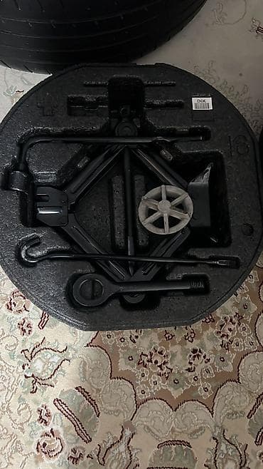 r16 4: Колеса в сборе R 16, Новый — 2