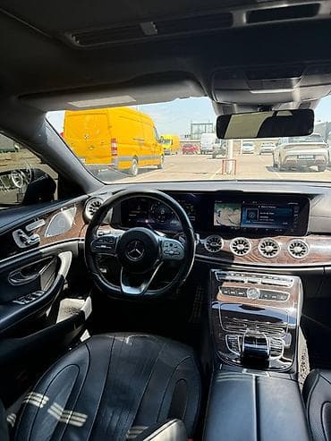 Транспорт: Mercedes-Benz CLS-Class: 2018 г., 3 л, Автомат, Бензин, Седан — 9