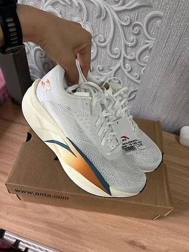 Мужские кроссовки, 37.5, Anta, Новый, цвет - Белый, Самовывоз