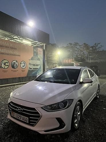 baw x5: Hyundai Avante: 2018 г., Бензин, Седан — 2