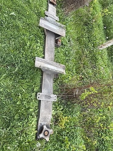 козловые краны: Рама Mercedes-Benz — 1