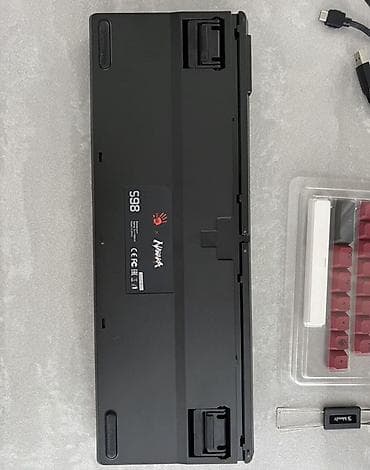 pixel 3 xl: Клавиатура, Bloody, Механическая, Проводное подключение, Размер: 100% — 3