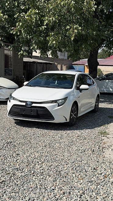уна: Toyota Levin: 2023 г., 1.8 л, Вариатор, Гибрид, Седан — 2