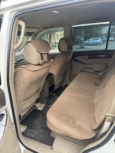 jetta 2: Toyota Land Cruiser Prado: 2005 г., 4 л, Внедорожник — 7