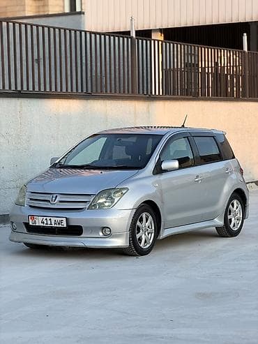 Транспорт: Toyota Ist: 2004 г., 1.3 л, Автомат, Бензин, Хэтчбэк — 3