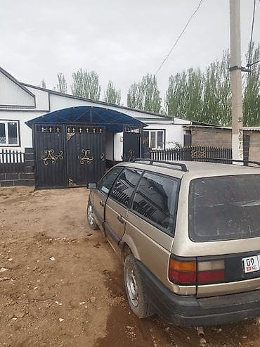Volkswagen: Volkswagen Passat Variant: 1988 г., Универсал — 1