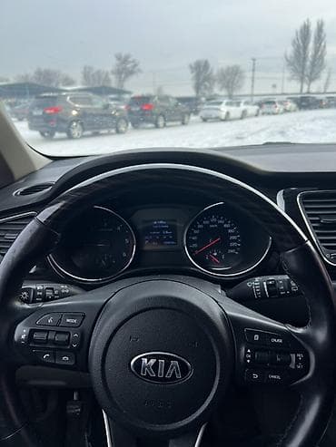 кия минивэн: Kia Carnival: 2019 г., 2.2 л, Минивэн — 9