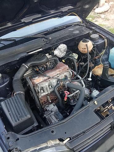 смарт кар: Volkswagen Golf: 1992 г., 1.8 л, Механика, Бензин, Хэтчбэк — 4