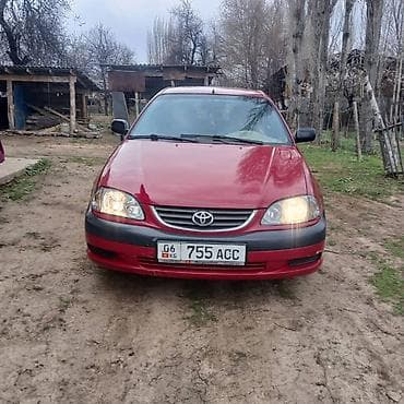 Toyota Avensis: 2003 г., 1.8 л, Ручные, Бензин, Седан