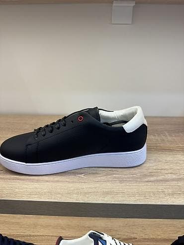 Жеке буюмдар: Эркектердин кроссовкасы, 41, 44, 40, Жаңы, түсү - Кара, Өзү алып кетүү — 3