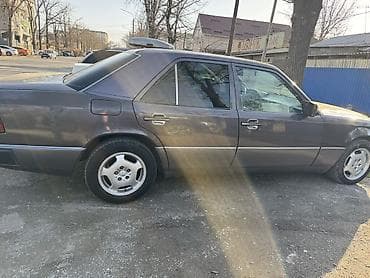 Продажа авто: Mercedes-Benz W124: 1991 г., 2.3 л, Автомат, Бензин, Седан — 3