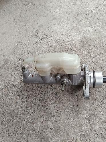 советский ключ: Главный тормозной цилиндр 1200 сом — 1