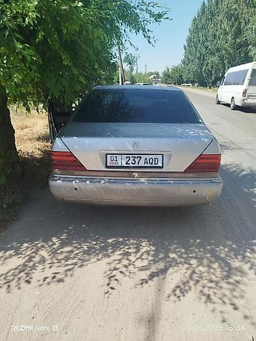 задний вид портер: Mercedes-Benz S-Class: 1992 г., Седан — 2
