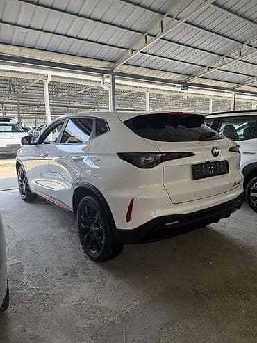 byd юан ап: Changan X5 Plus: 2025 г., 1.5 л, Автомат, Бензин, Кроссовер — 3