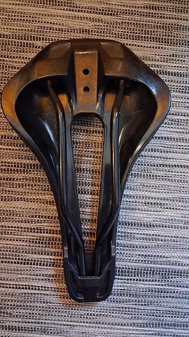 седло для велосипеда мужское: Велоседло ZEUS 3D Honeycomb - Тип: спортивное короткое седло с — 2