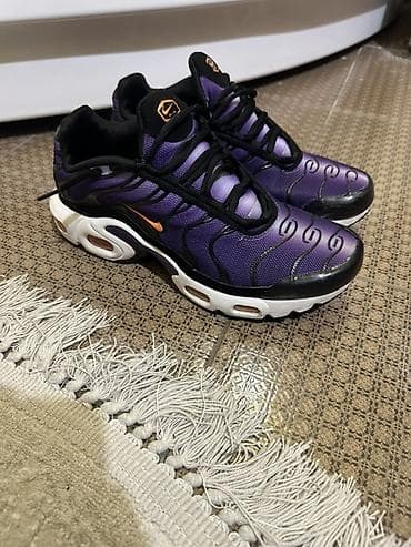 Детская обувь: Nike Air Max Plus (TN) детские/юношеские кроссовки - Оригинальные — 1