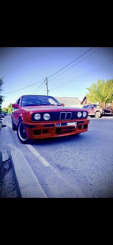 10 лет в одних руках: BMW 3 series: 1986 г., Механика, Бензин, Седан — 2