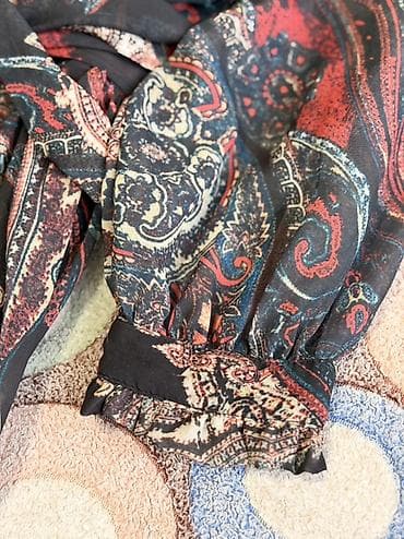 тренчи: Все вещи в отличном состоянии! Размеры везде xs/s Цены указаны на — 5