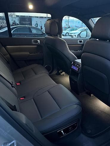 машина ош тико: Lixiang L7: 2025 г., 1.5 л, Электромобиль, Кроссовер — 7