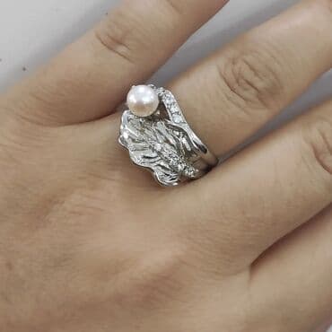 эксклюзивные свадебные пригласительные: Италия Эксклюзив Кольцо с жемчугом Цена 2500сом Серебро пробы 925 — 2