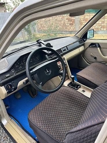 мерс лупарь 210: Mercedes-Benz W124: 1988 г., 3 л, Седан — 8