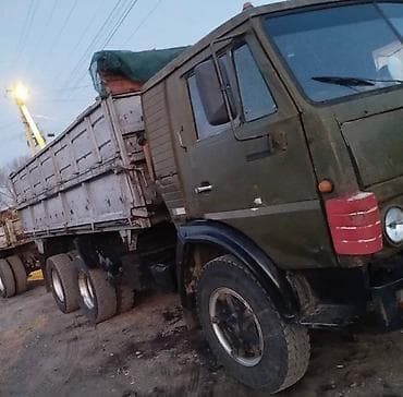 Самосвал КамАЗ 6x4 - Конфигурация: трехосный самосвал (6x4). - Кузов