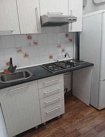 6: 3 комнаты, 58 м², 6 мкр 104 серия, 2 этаж, Косметический ремонт — 6