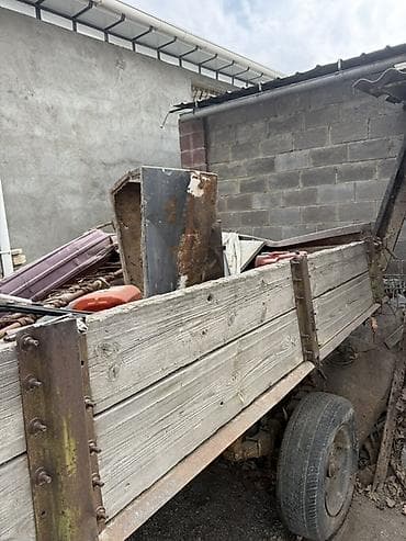 жиби бетон: Чиркегич, Special trailer, Өзү төкмө — 4