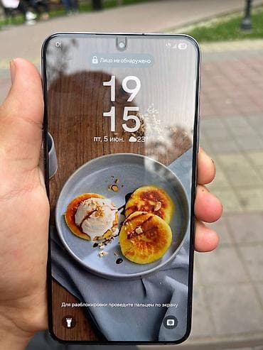 tab s5e: Samsung Galaxy S22, Б/у, 256 ГБ, цвет - Черный, 1 SIM — 2