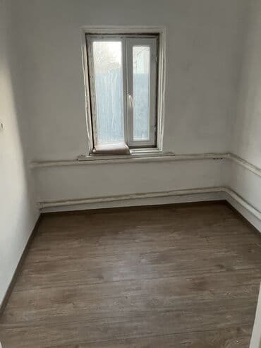 снять дом на долгосрочную аренду: 60 м², 5 комнат — 3