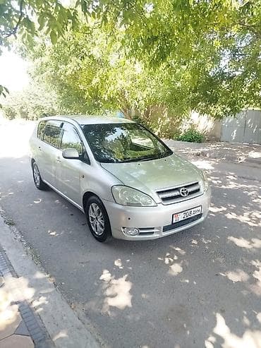 transporter multivan: Toyota Ipsum: 2001 г., 2.4 л, Автомат, Минивэн — 1