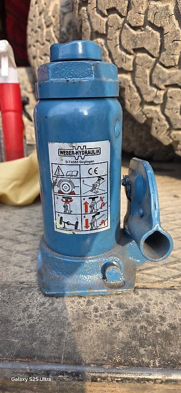 weber: Гидравлический бутылочный домкрат WEBER-HYDRAULIK AH12-230 — 1