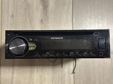 установка авто магнитолы: Модель Pioneer carrozzeria deh-4400 Поддержка - USB, CD, CD-R/RW — 1