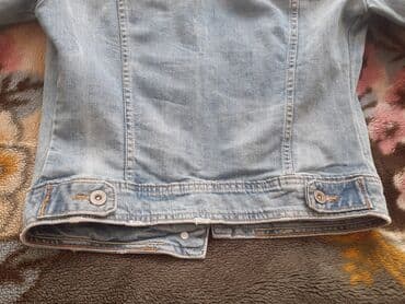 джинсы голубые: Куртки джинсовые в идеальном состоянии, на 42-44 (bershka mango) — 3