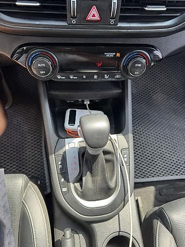 mini v: Kia K3: 2020 г., Автомат, Бензин, Седан — 7