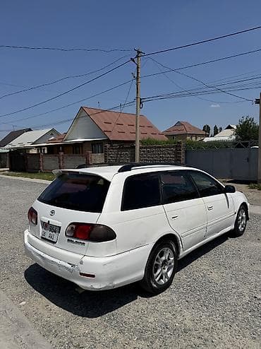 авто машиналар: Toyota Caldina: 2002 г., Автомат — 3