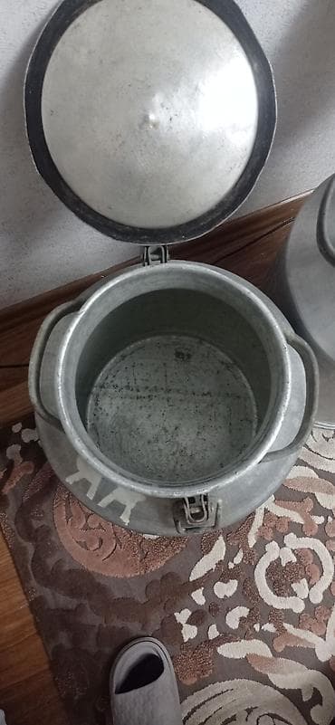 Пикник үчүн товарлар: Фляга алюминиевая СССР из под меда, пищевая . хорошее состояние. - — 3