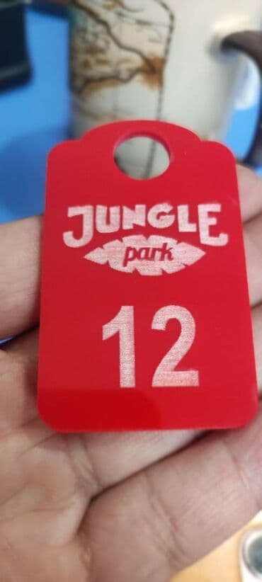 Изготовление рекламных конструкций: | Таблички, | Разработка дизайна, Послепечатная обработка — 3