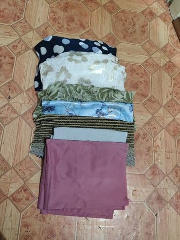 работа в бишкеке швейный цех упаковщик 2020: Отрезы новые по 2-3 метров, платки тоже новые по 200 сом — 1