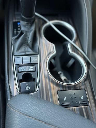 Toyota: Toyota Camry: 2018 г., 2.5 л, Автомат, Гибрид, Седан — 8
