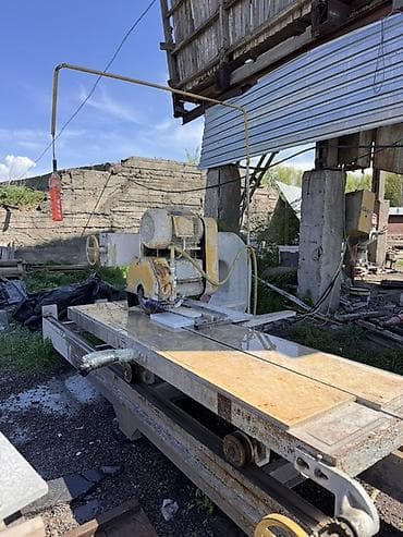 Камнерезный мостовой станок для распила плит и блоков Описание: - at lalafo.kg Камнерезный мостовой станок для распила плит и блоков Описание: -