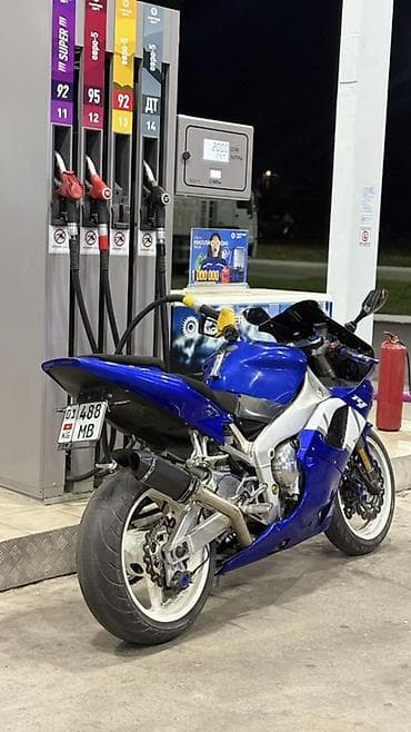 мото 250 куп: Yamaha YZF-R1, спортбайк в фирменном синем цвете. Новый пластик ! — 8
