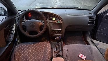 автомобиль daewoo nubira: Hyundai Elantra: 2001 г., 2 л, Автомат, Бензин, Седан — 6