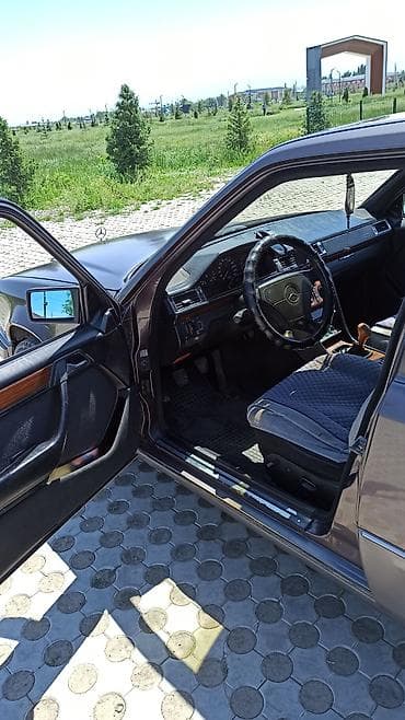 mercedes w221: Mercedes-Benz E-Class: 1994 г., 2.2 л, Механика, Бензин, Седан — 4