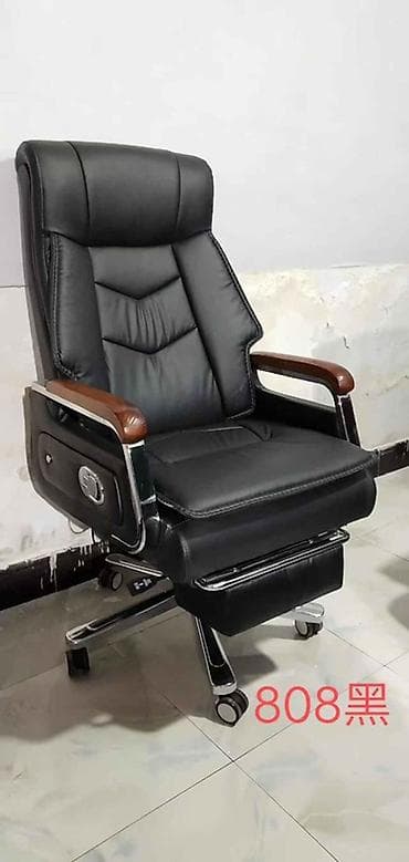 кресло кожаное офисное: Офисное кресло, С колесиками, цвет - Коричневый, Экокожа — 2