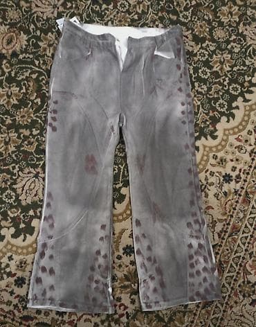 Серые, широкие джинсы. Размер: 3XL. Носили всего раз. ТОРГ УМЕСТЕН — 1